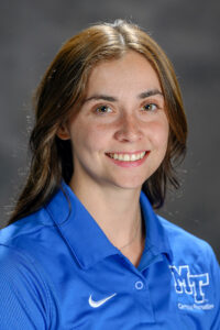 Gabrielle Springer headshot