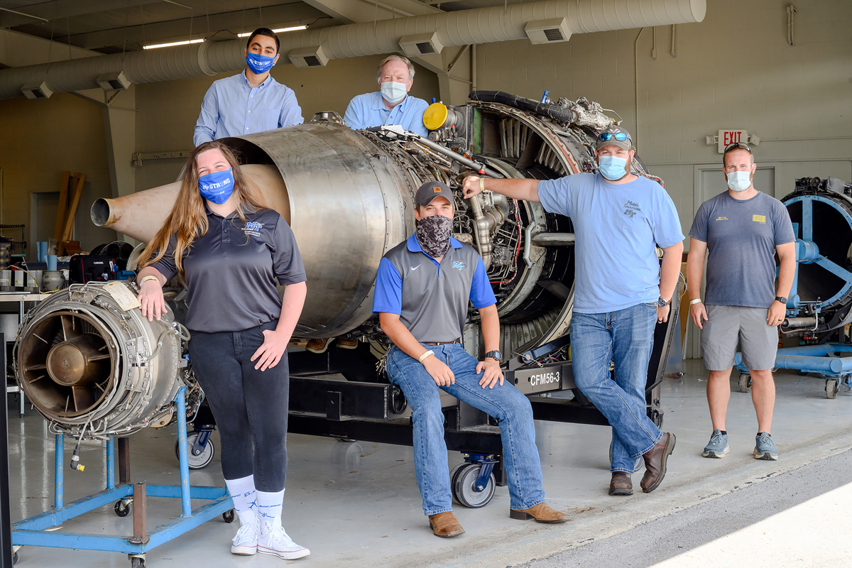 MTSU aerospace maintenance management seniors benefit from 'scholarship' training