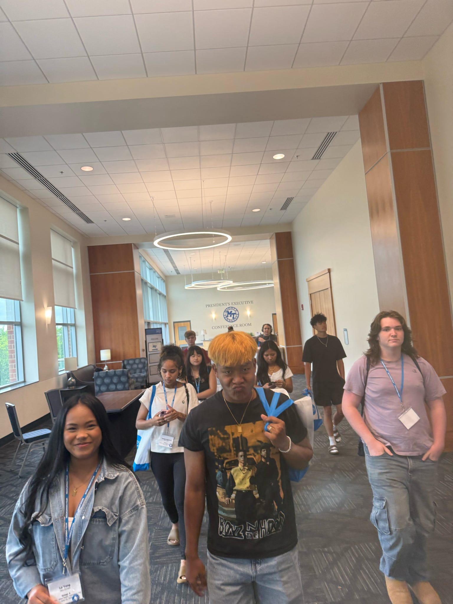 Students attending orientation walking through the Student Union