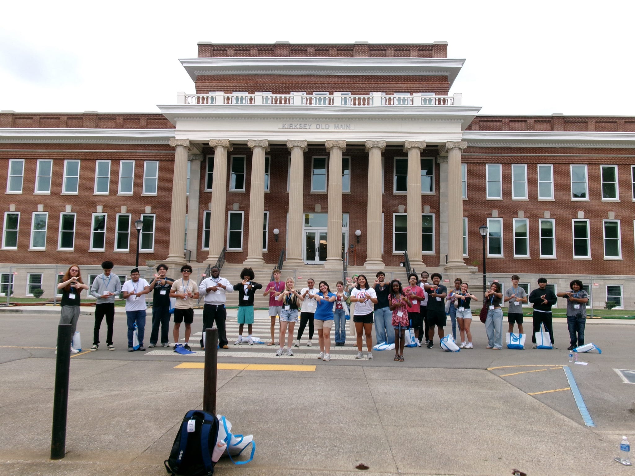 Students attending New to Blue Orientation posing for a photo with their Student Orientation Assistants.