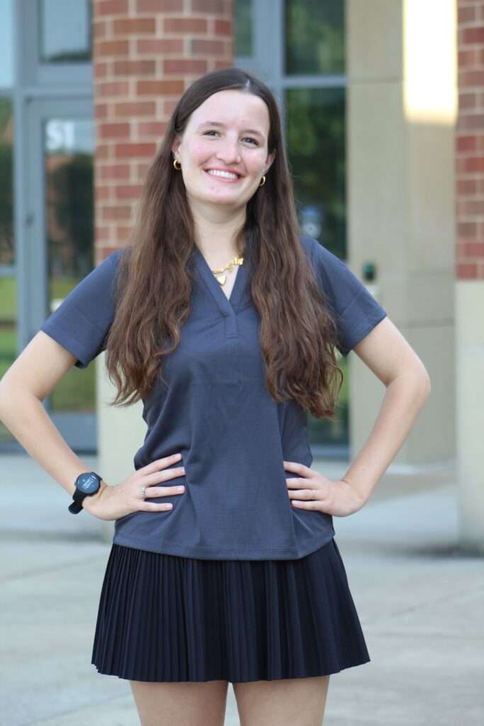 Headshot of Blue Elite, Hannah Ferreira
