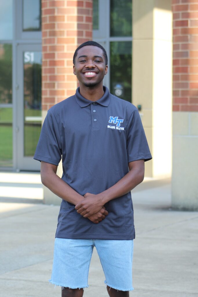 Headshot of Blue Elite, Kevarrius Wright