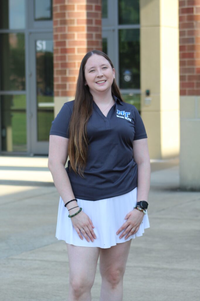 Headshot of Blue Elite, Lilli Callahan