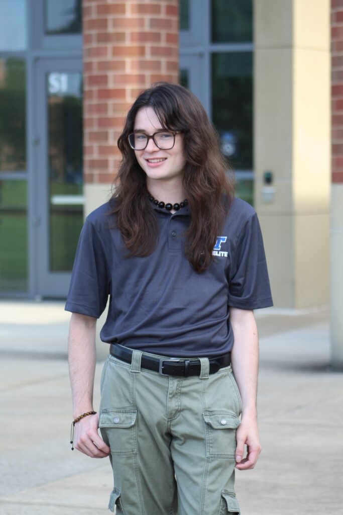 Headshot of Blue Elite, Talan Lynch