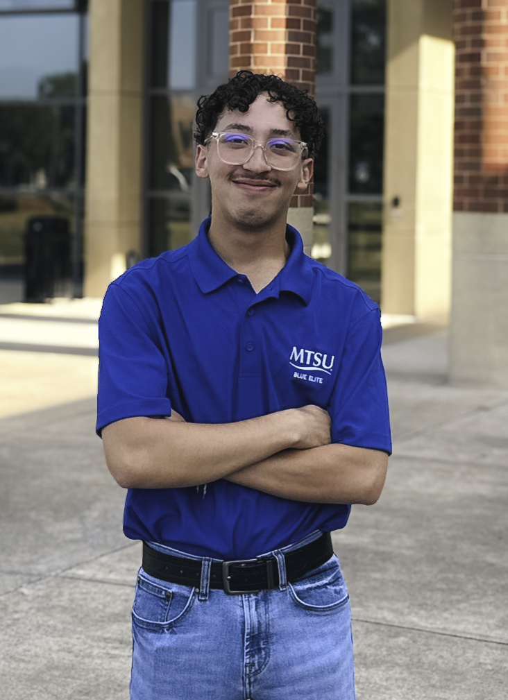 Headshot of Blue Elite, Luis Esmurria