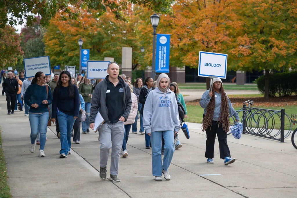 Tour group on MTSU campus