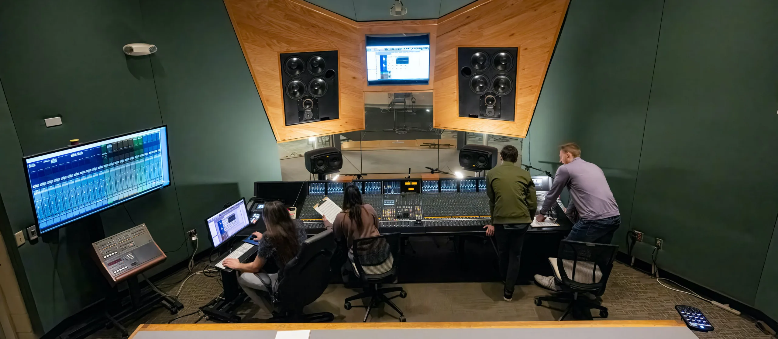 Recording Arts and Technologies, Five Year B.S./M.F.A. Concentration